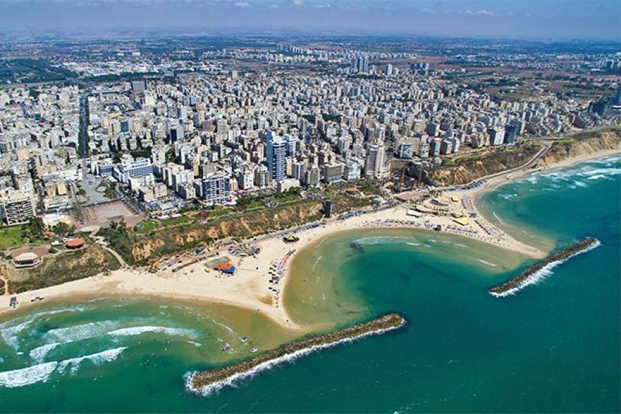 221686 גלריה כללית, פנינת הים בנתניה, וילה  בנתניה וילות - Vila 4 U