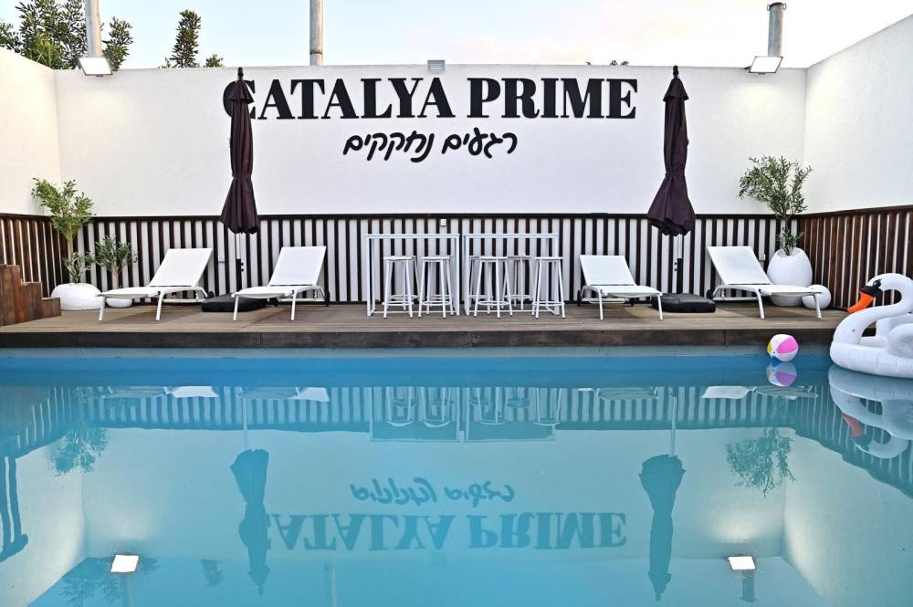 222783 גלריה כללית, קטליה פריים - CATALYA PRIME, וילה  בבית עובד וילות - Vila 4 U