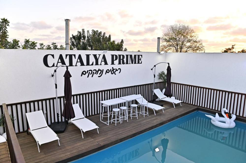 222787 גלריה כללית, קטליה פריים - CATALYA PRIME, וילה  בבית עובד וילות - Vila 4 U