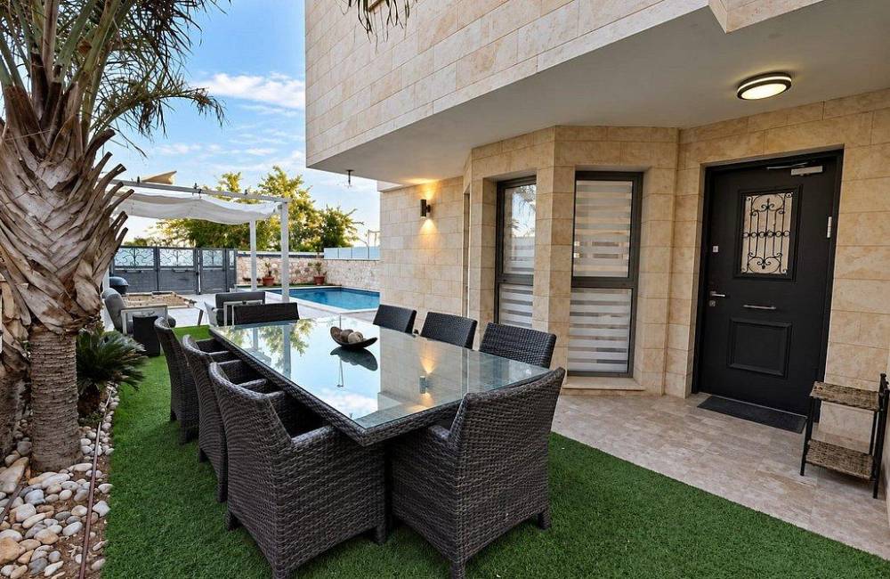 237113 גלריה כללית, וילה ארינס - Villa Arins, וילה  באילת וילות - Vila 4 U