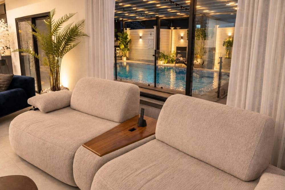 237182 גלרית פנים, וילה פלואלס בוטיק, וילה  בדלתון וילות - Vila 4 U