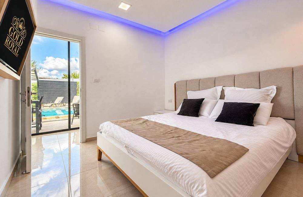 238636 גלרית פנים, וילה גולד רויאל, וילה  בחוסן וילות - Vila 4 U