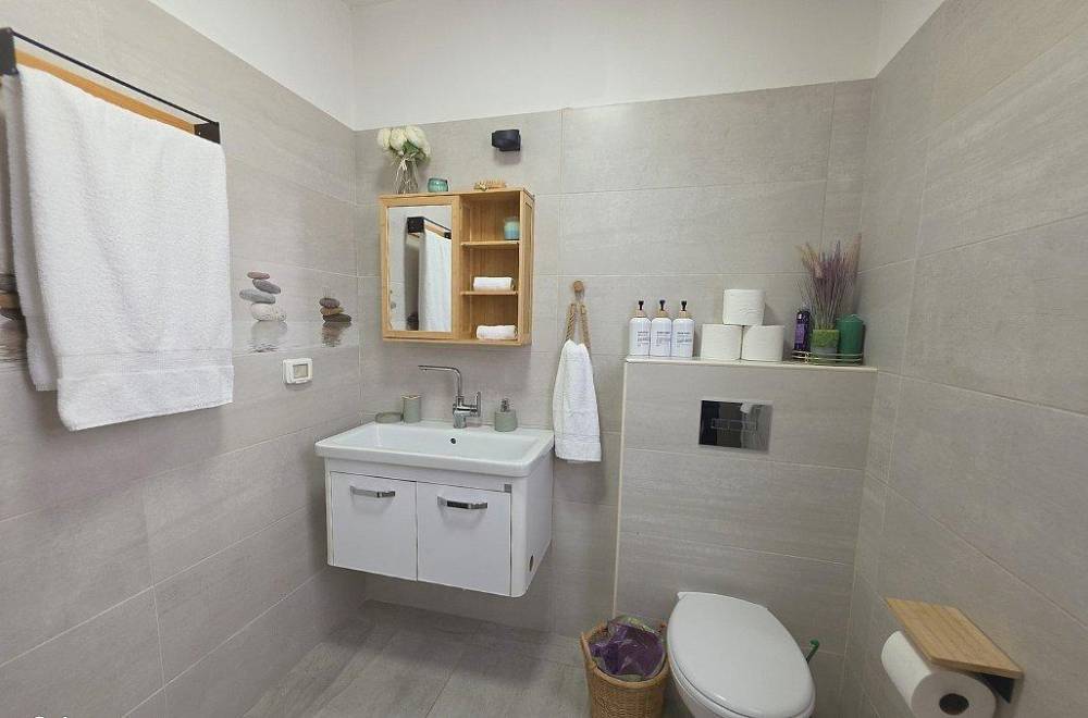 239748 גלרית פנים, צ'יל וילה - Chill Villa, וילה  באשקלון וילות - Vila 4 U
