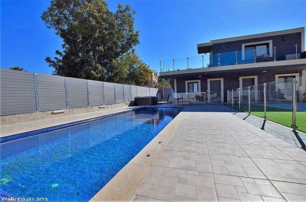 אחוזת LS בגליל