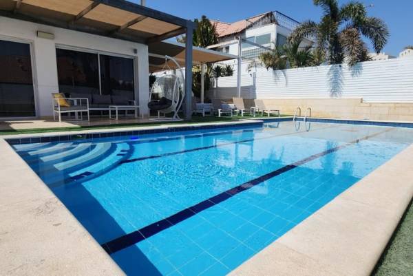 וילה ניס וילת נופש מפוארת באילת