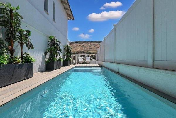 וילה לארבל - Villa LaArbel