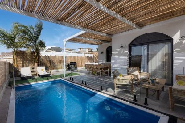 אלה סאן - וילה שיטה